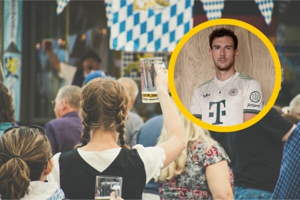 Piłkarz Bayernu Monachium Leon Goretzka w koszulce Oktoberfest 2025 adidas na tle tradycyjnej bawarskiej sceny z uczestnikami święta i kuflami piwa.