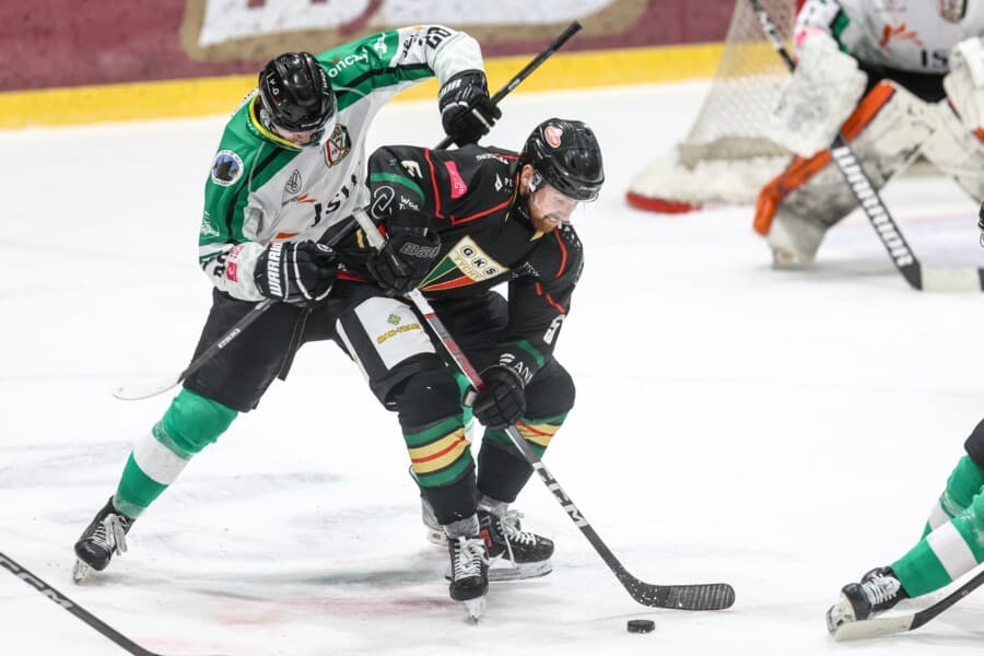 Hokejowy hit jesieni tuż tuż. Już 25 listopada GKS Tychy zmierzy się z JKH GKS Jastrzębie na Stadionie Zimowym w Tychach. Stawką będzie TAURON Superpuchar Polski.