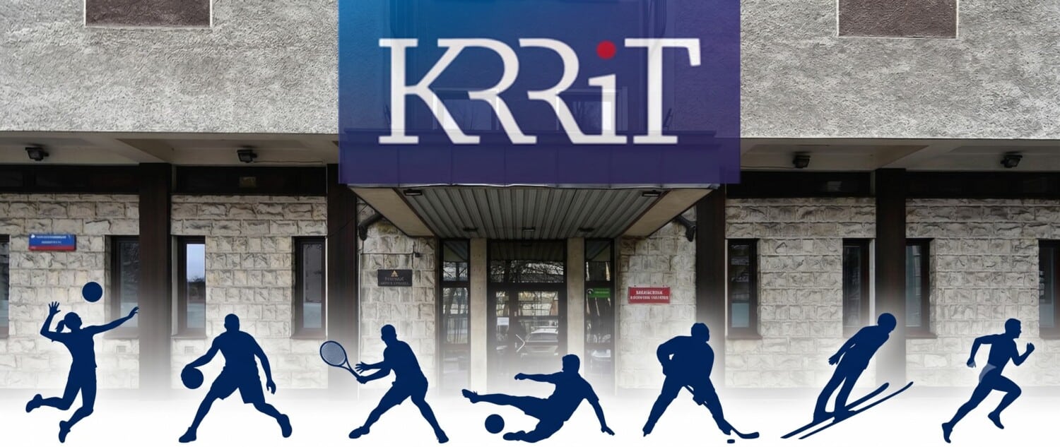 Budynek KRRiT z logo i sylwetki sportowców: siatkarz, koszykarz, tenisista, piłkarz, hokeista, skoczek narciarski, biegacz. Grafika o darmowych transmisjach.